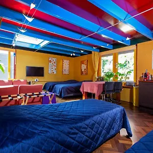 Dreamtime Houseboat , Amsterdam Niederlande