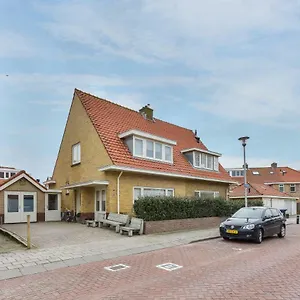 Apartment House, Zandvoort